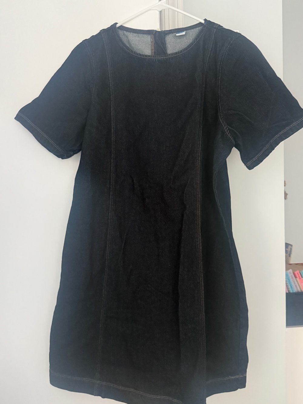 Dark denim short sleeved dress. Size large. Old Navy.